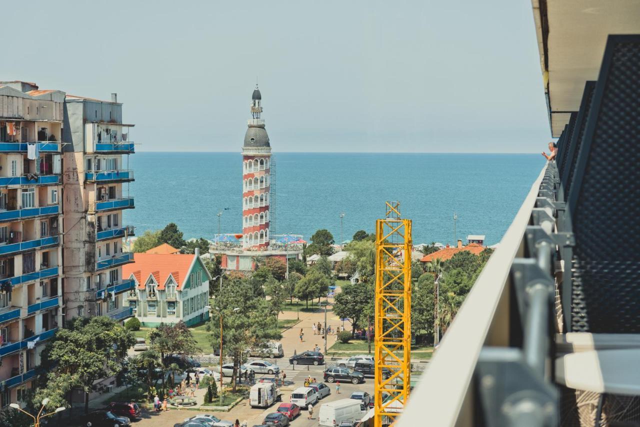 Orbi City Aparthotel Batumi Exterior foto