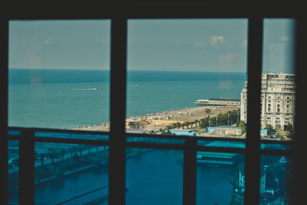 Orbi City Aparthotel Batumi Exterior foto